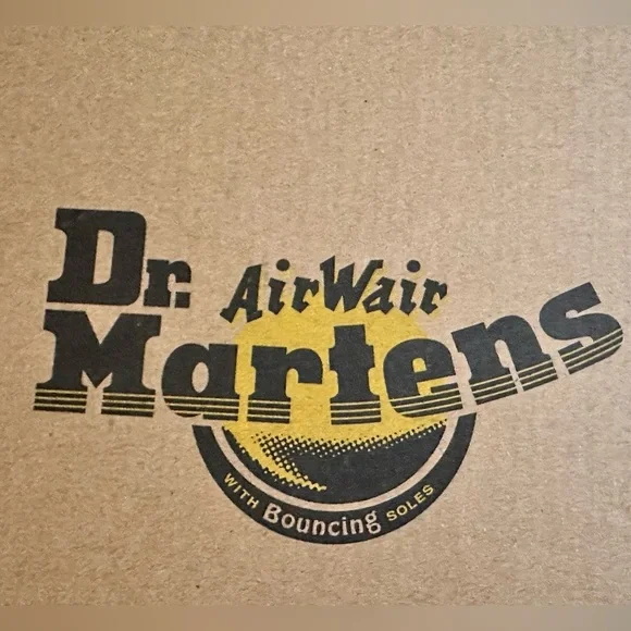 Dr. Martens 8053 5-Eye Platform Casual Shoe - Black - Picture 5 of 5